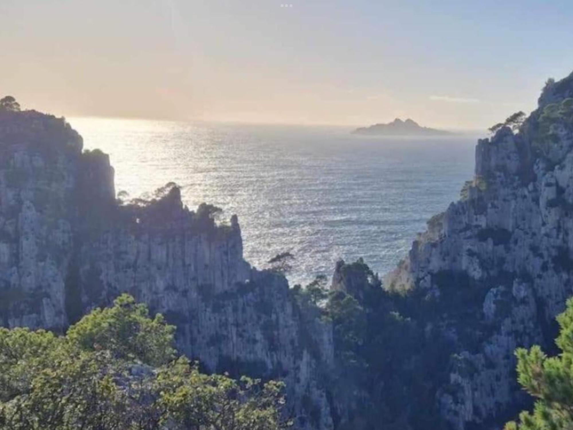 Le Perchoir De Cassis Cocoon Apartment ภายนอก รูปภาพ